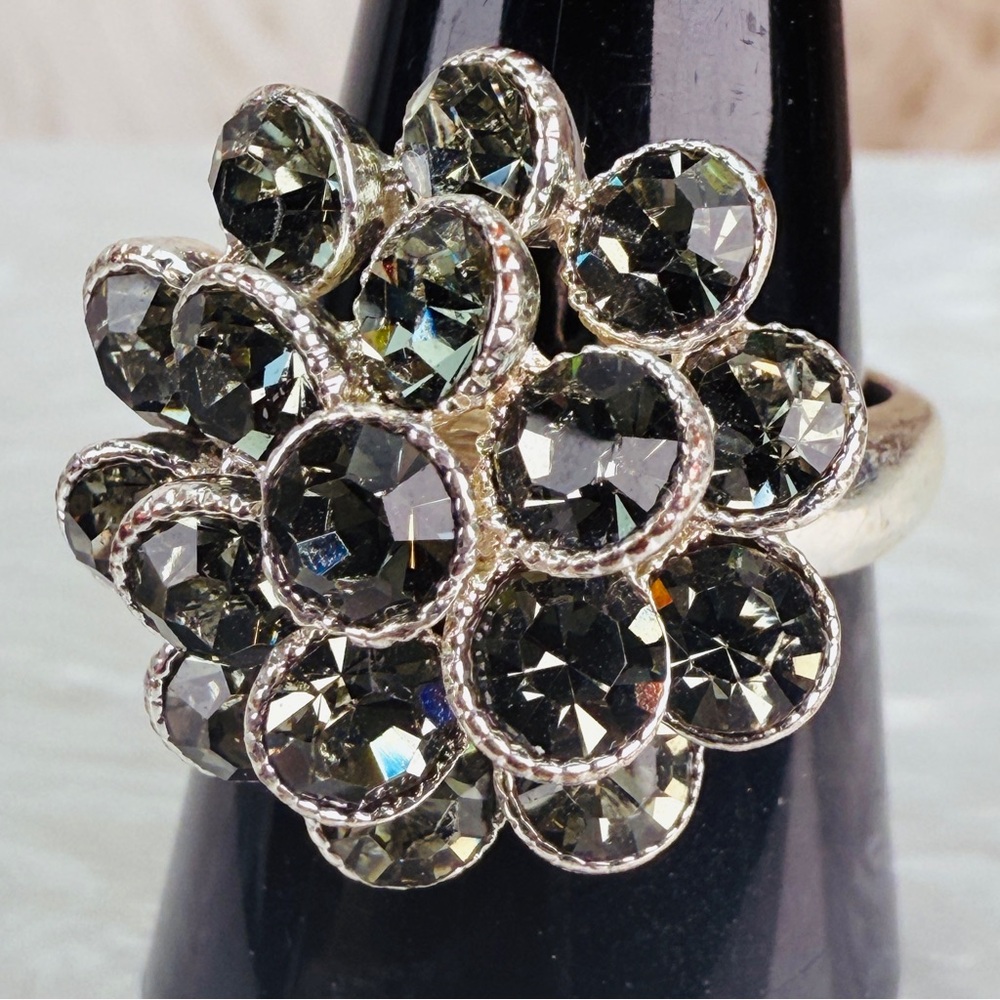 Silvertone Super Bling Statement Ring Size 8 1/2 - image 3